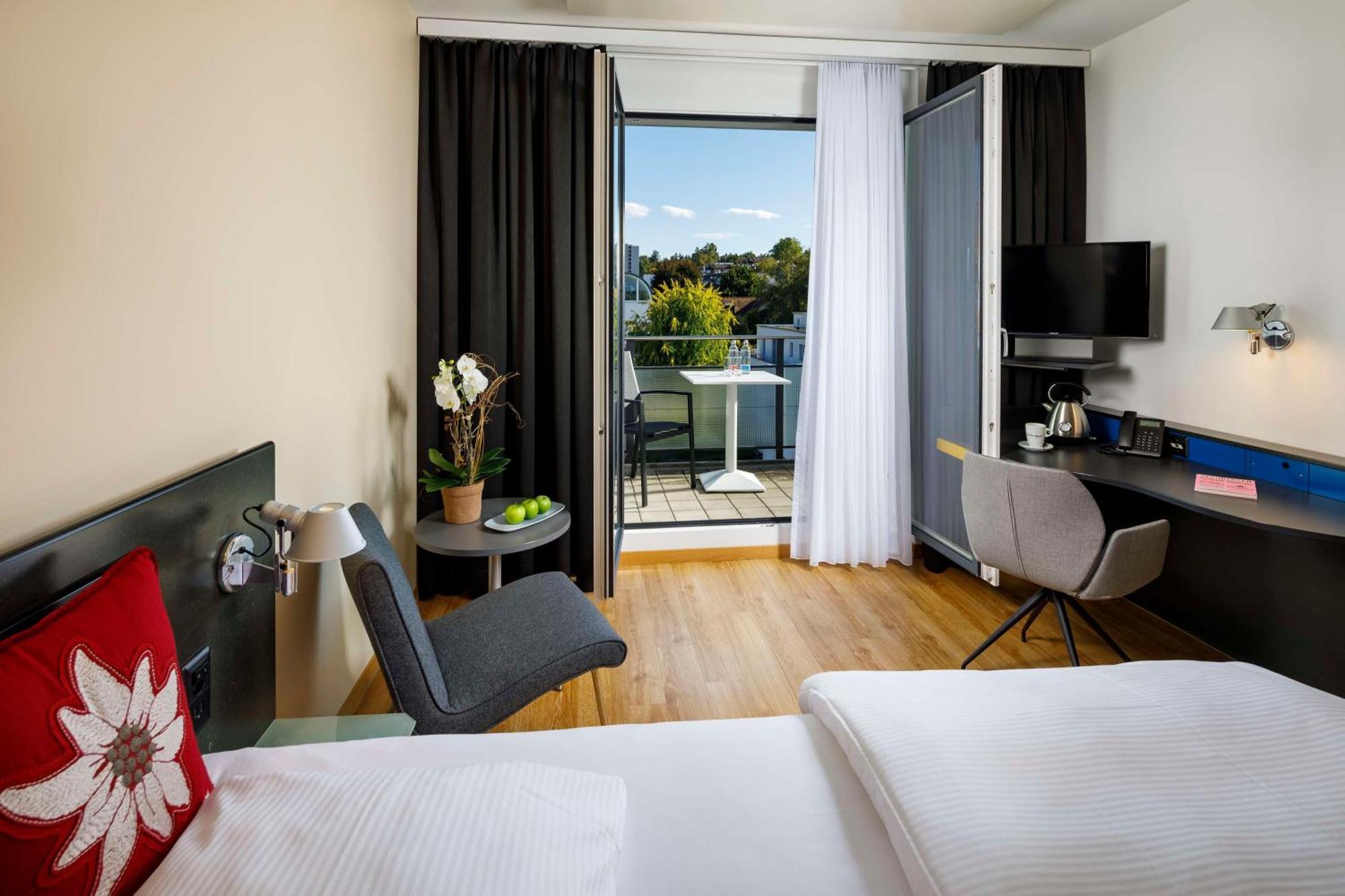 Hotel Allegra Lodge Kloten Kültér fotó